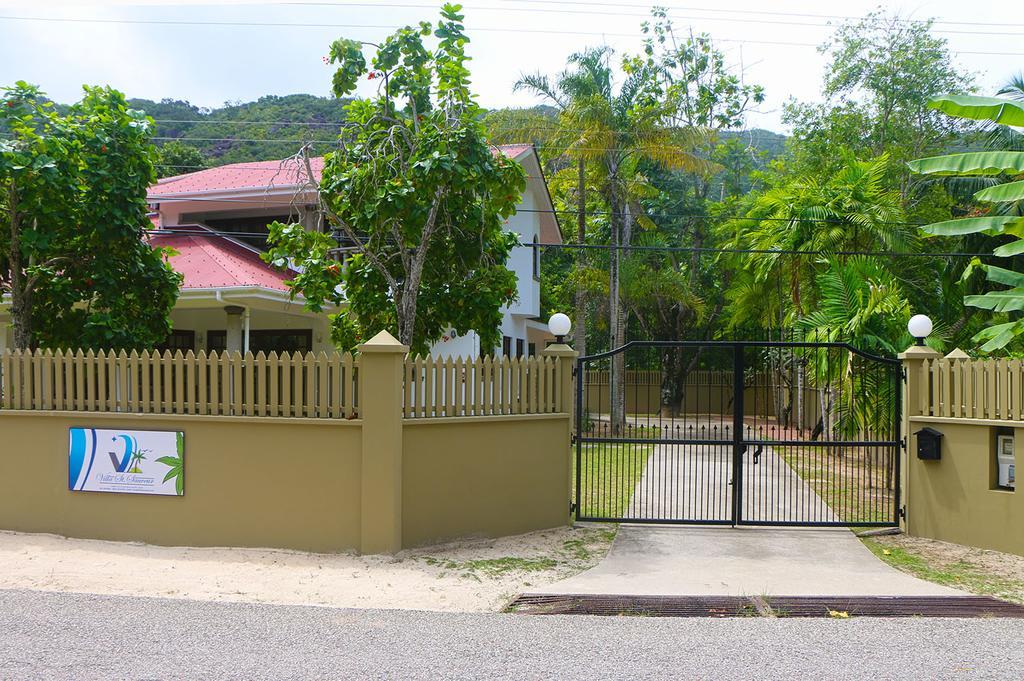 Villa Saint Sauveur Baie Sainte Anne Exterior photo